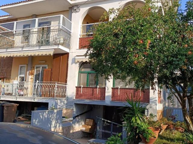 Villa plurifamiliare in vendita a Giugliano In Campania