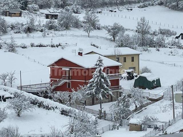 Villa plurifamiliare Località Poggio Primocaso, Poggio Primocaso, Cascia