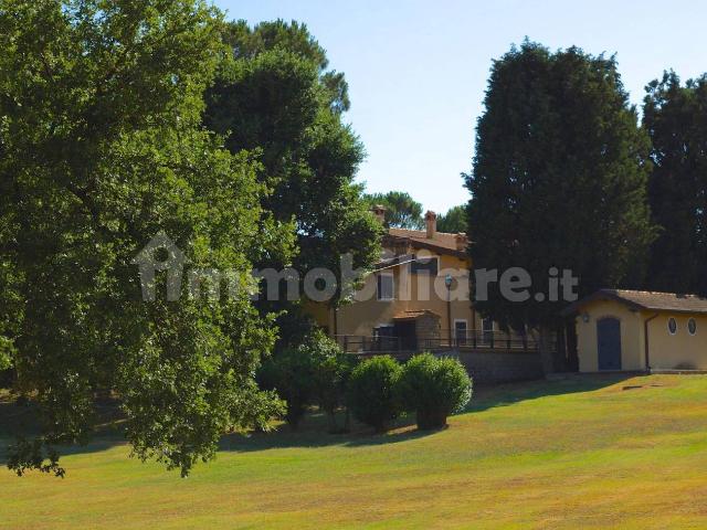Villa plurifamiliare Strada Provinciale Settevene, Nepi