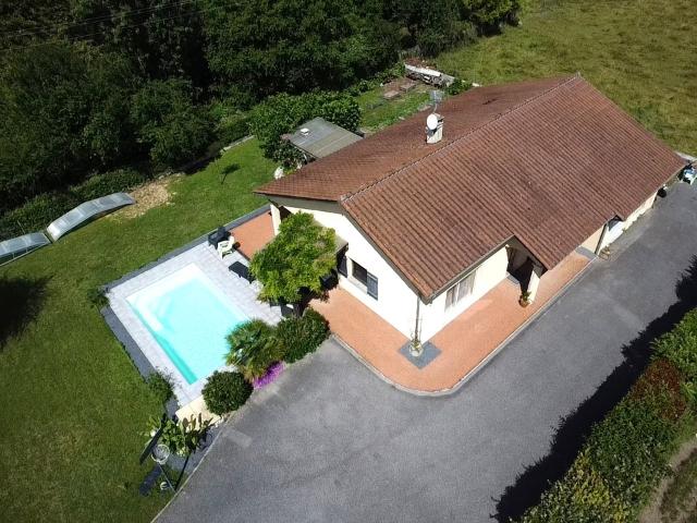 Villa PP avec piscine?Parcelle 1 169 m2