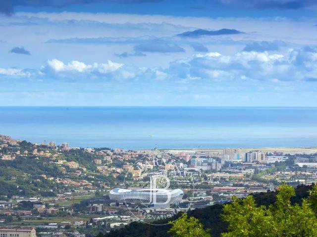 Villa Provençale avec Vue Panoramique Mer et Collines 187m² Gattières