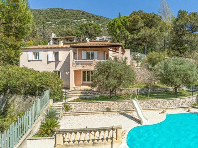 Villa Provençale La Turbie 6 Chambres Piscine Terrain 1935 m² Proche Monaco