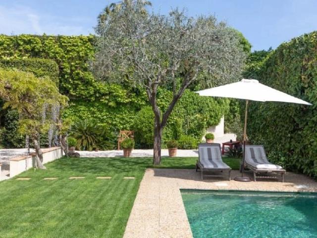 VILLA PROVENÇALE PRES DU CENTRE DE JUAN LES PINS