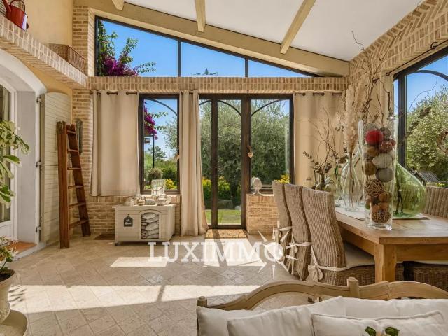 Villa Provençale 5Ch Secteur Premium 250m² Mougins