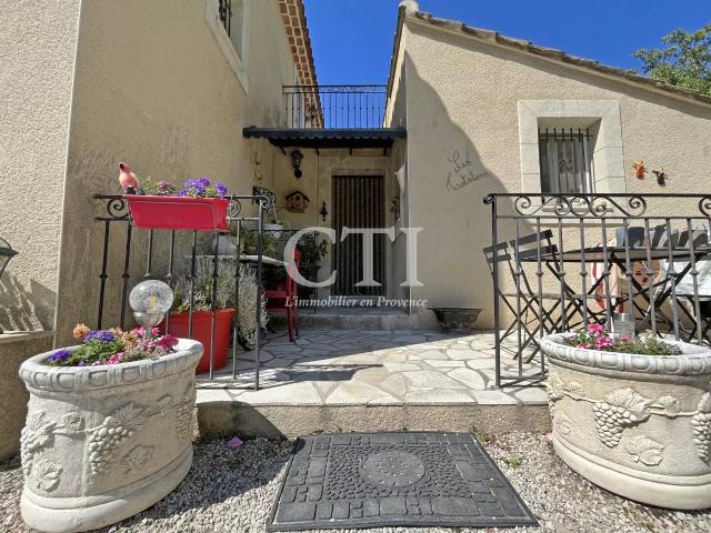 VILLA PROVENCALE TRES SOIGNEE