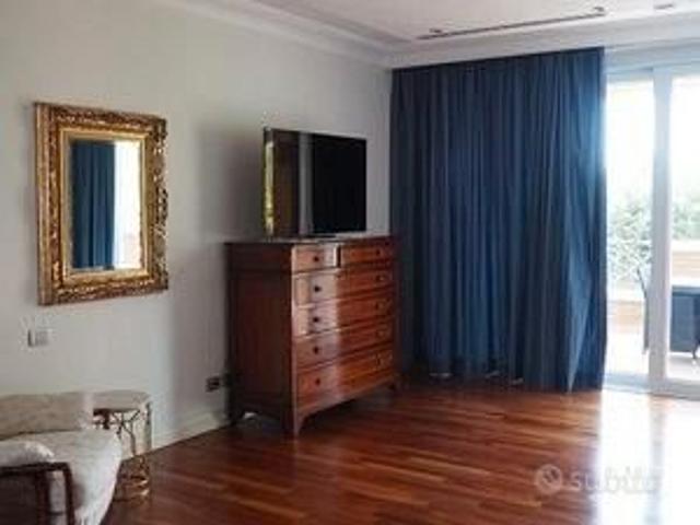 VILLA PRESTIGIOSA Loc.transitoria a referenziati