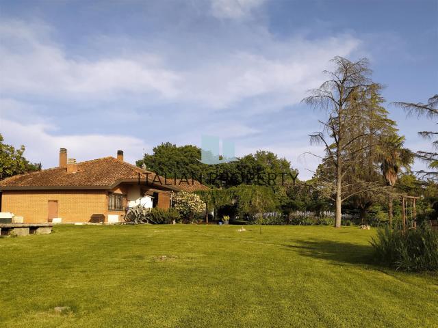 Villa Puntabella 190m² Tuoro sul Trasimeno