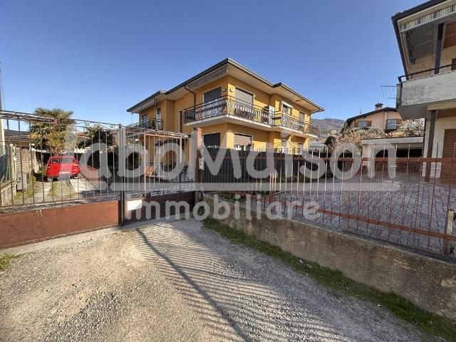Villa quadrifamiliare 12 vani 490mq