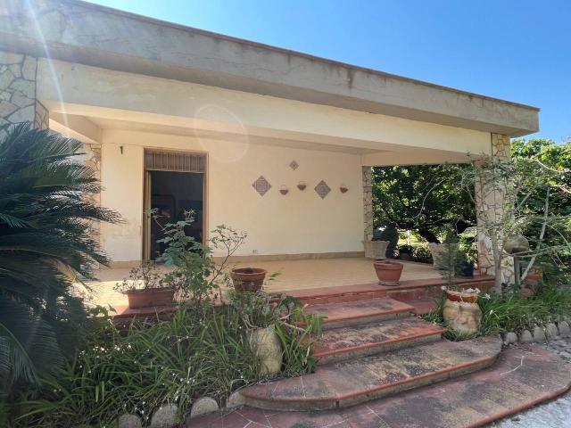 Villa quadrilocale 120mq