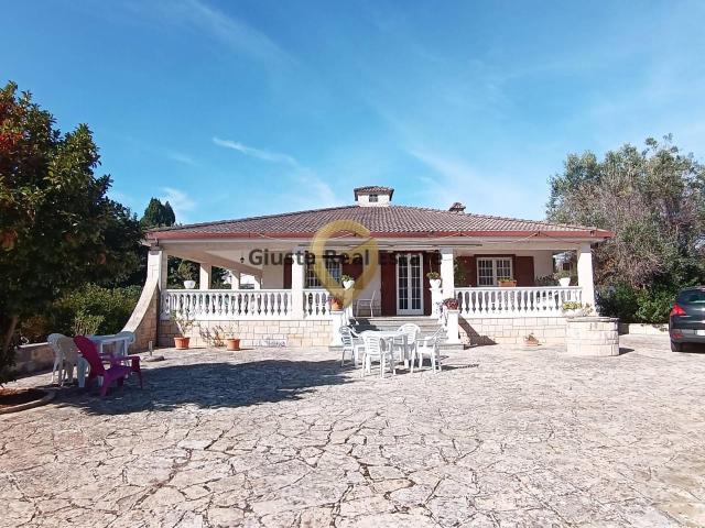 Villa quadrilocale 154mq