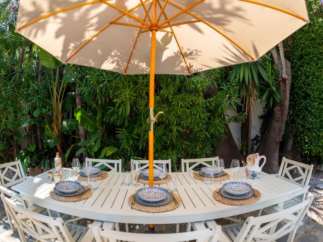 Villa renovada de estilo andaluz con piscina privada cerca de Puerto Banús