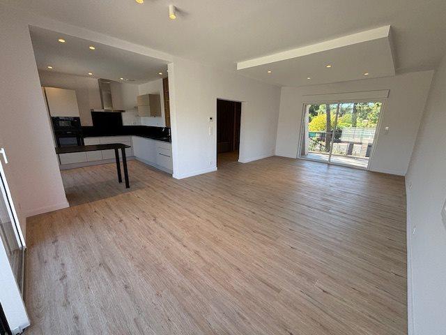 Villa rénovée a vendre 185m² Saint Raphaël
