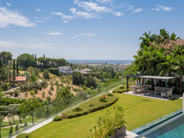 Esta distinguida residencia es una vivienda familiar excepci. 1076m² Benahavís