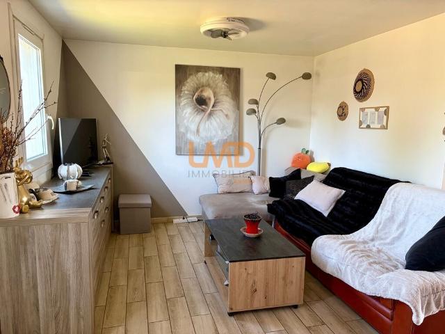 Villa récente plain pied 3 chambres jardin superbe vue dégagée p