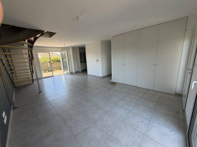 VILLA RECENTE T5 GARAGE LAPEYROUSE FOSSAT