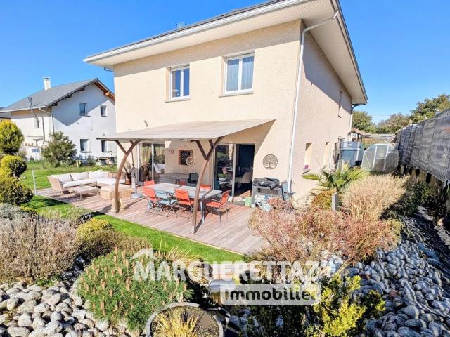 Villa récente T6 jardin paysager 129m² Viuz en Sallaz