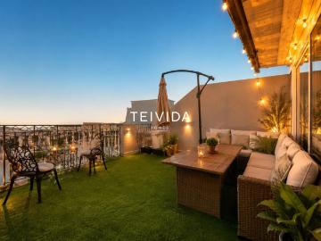 ¡Villa reformada de 6 dormitorios con vistas al mar y terraz. 240m² Adeje
