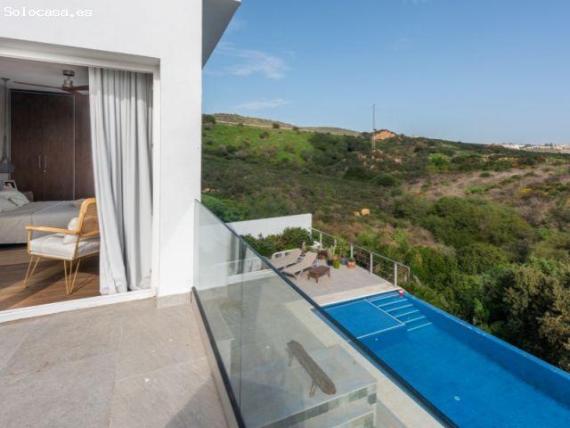 Villa Reformada en Alquiler Anual junto a Sotogrande