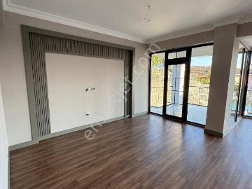 Villa Riva Sitesinde Sıfır 5+2 Kiralık