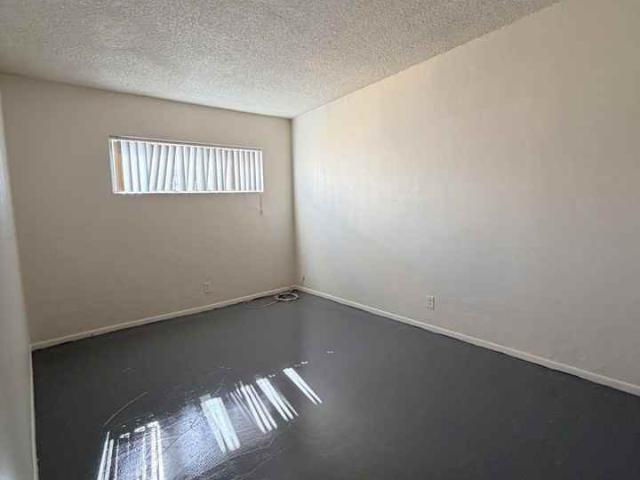 Villa Riviera 2 Bedroom Apartment for Rent at 3040 N 2nd St, Phoenix, AZ 85012