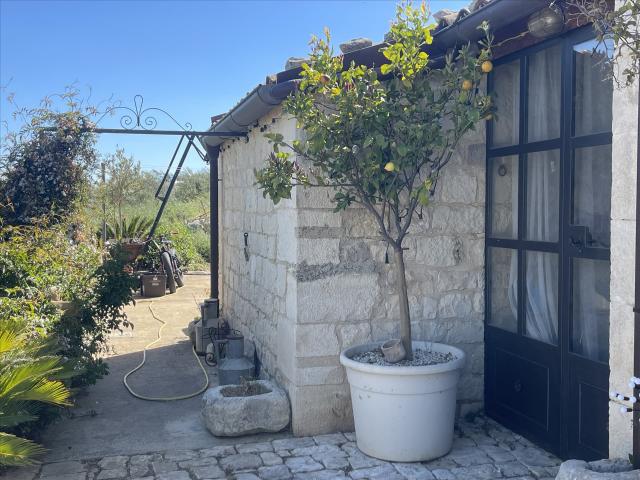 Villa Rurale in pietra a secco 227m² Modica