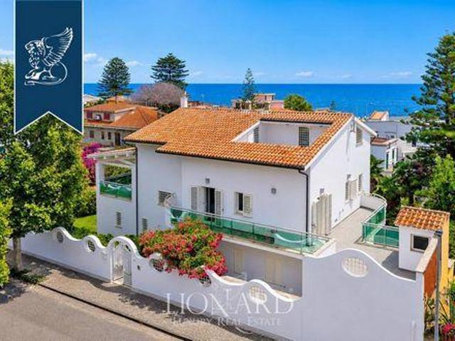 Villa Santa Marinella Roma DS104372436