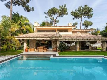 Villa Santorini T5, com Piscina e Mobilada