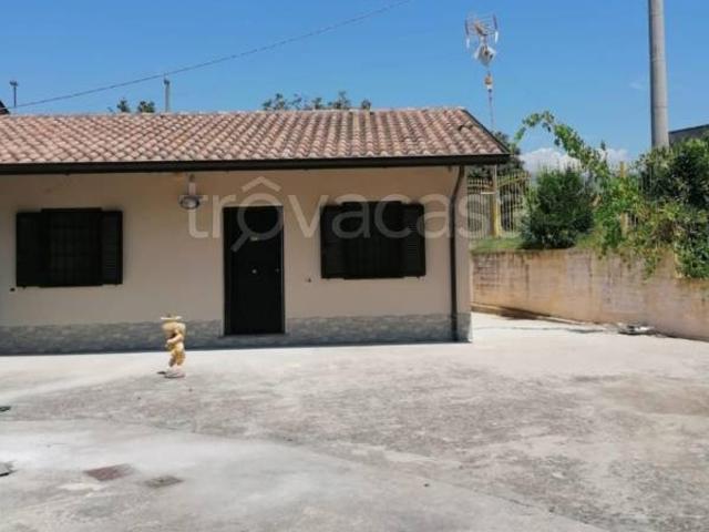 Villa singola in affitto a Cassino via Iannacone