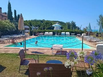 Fano, Pesaro e Urbino, Marche - Giardino