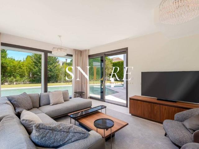 Villa singola in affitto a Forte dei Marmi via Gorizia