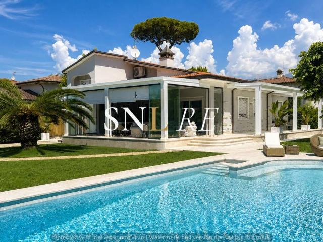 Villa singola in affitto a Forte dei Marmi viale Italico