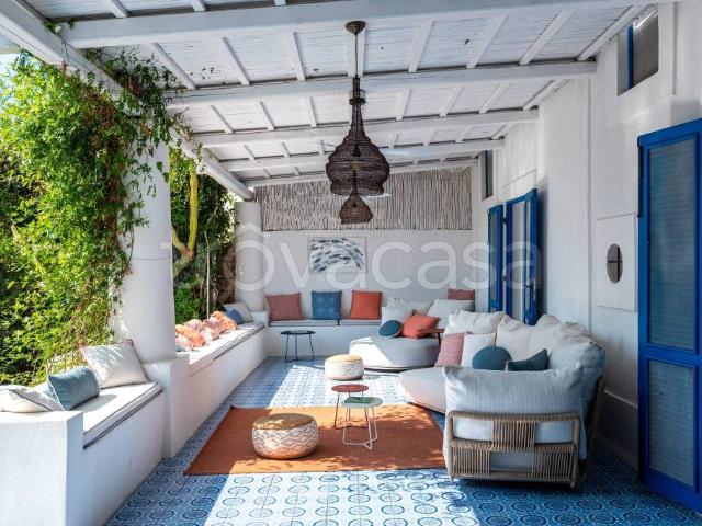 Villa singola in affitto a Lipari via San Pietro, Panarea