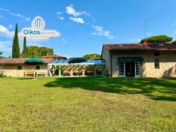 Villa singola in affitto a Marina di Pietrasanta, Pietrasanta