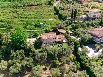 Villa singola in affitto a Montignoso via Balone, 4