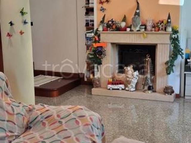Villa singola in affitto a Padova via del Giglio, 14, San Bellino San Filippo Neri