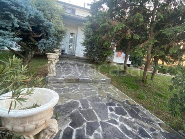 Villa singola in affitto a Piacenza, San Bonico