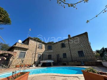 Villa singola in affitto a Sacrofano via Tornese, 8, Monte Caminetto