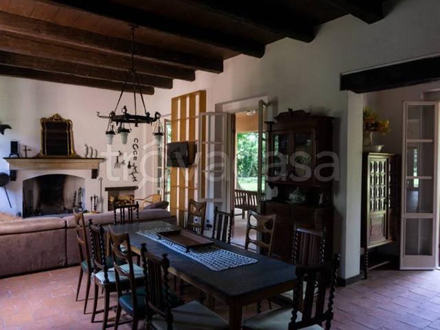 Villa singola in affitto a Sesto ed Uniti via Cremona, Casanova Del Morbasco