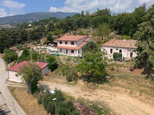 Villa singola in vendita a Teramo