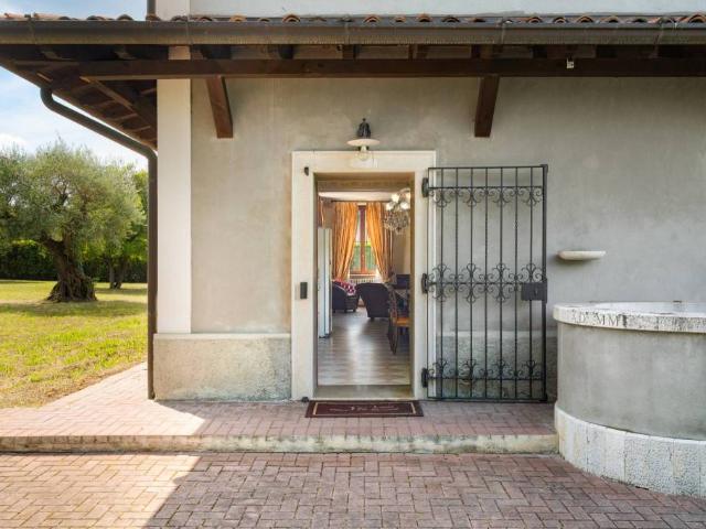 Villa singola in vendita a Torbiato, Adro