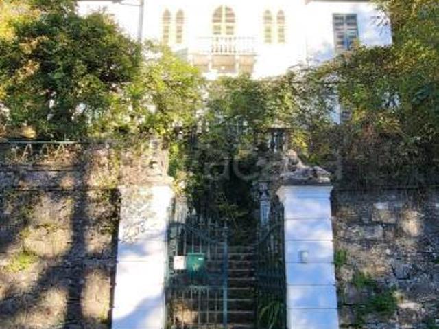 Villa singola in vendita a Torriglia via Bobbio, 35