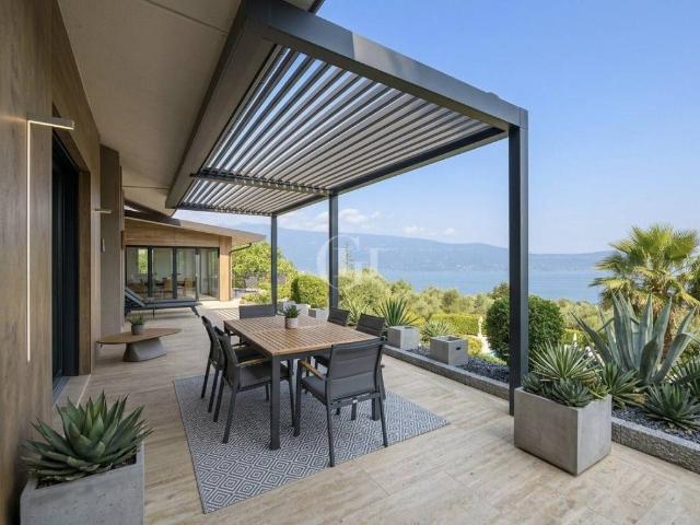Villa singola in vendita a Toscolano Maderno via Camerate