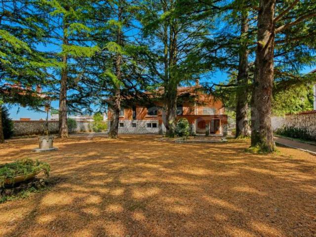Villa singola in vendita a Trieste via del Sabotino, 8, Opicina