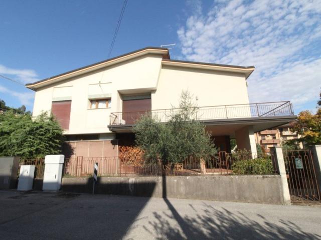 Villa singola in vendita a Trissino via Vincenzo Scamozzi