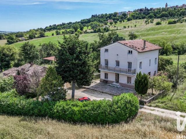 Villa singola in vendita a Urbisaglia via Contrada Entrogge, 48