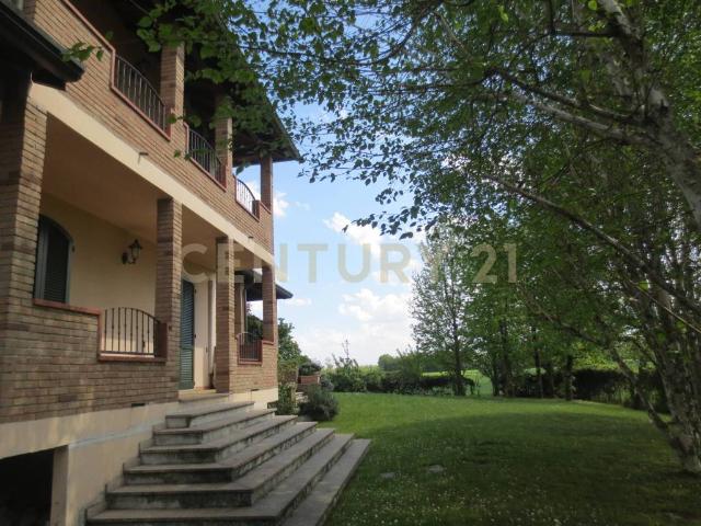 Villa singola in vendita a Vanzago via Silvio Pellico, 32