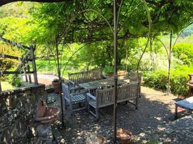 Villa singola in vendita a Vaiano via di Grisciavola