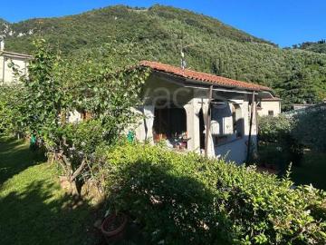 Villa singola in vendita a Valdicastello, Pietrasanta