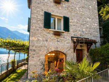 Villa singola in vendita a Valsolda via Statale