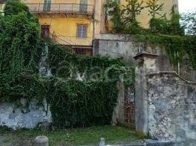 Villa singola in vendita a Varallo via Giuseppe Regaldi, 42
